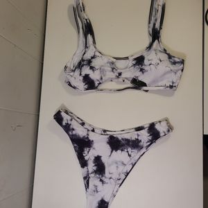 ZAFUL BLACK/WHITE MARBLE PRINT BIKINI SIZE 8 NWT